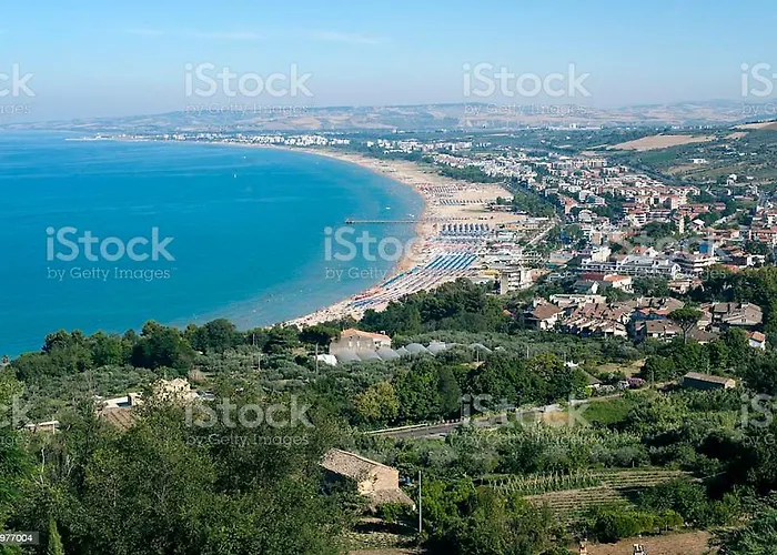 Eli 's Holiday home *